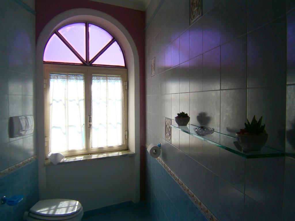 Villa En Rose ราเวลโล ภายนอก รูปภาพ